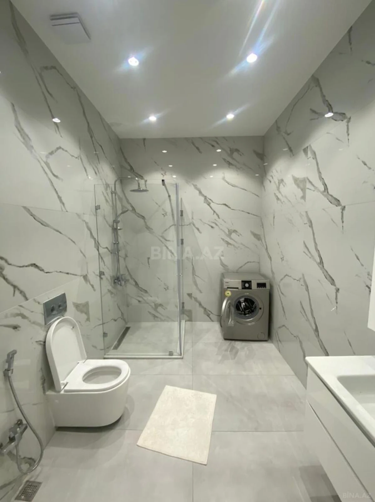 Kirayə verilir 5 otaqlı həyət evi 280 m²