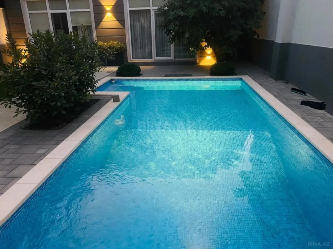 Kirayə verilir 4 otaqlı həyət evi 240 m²