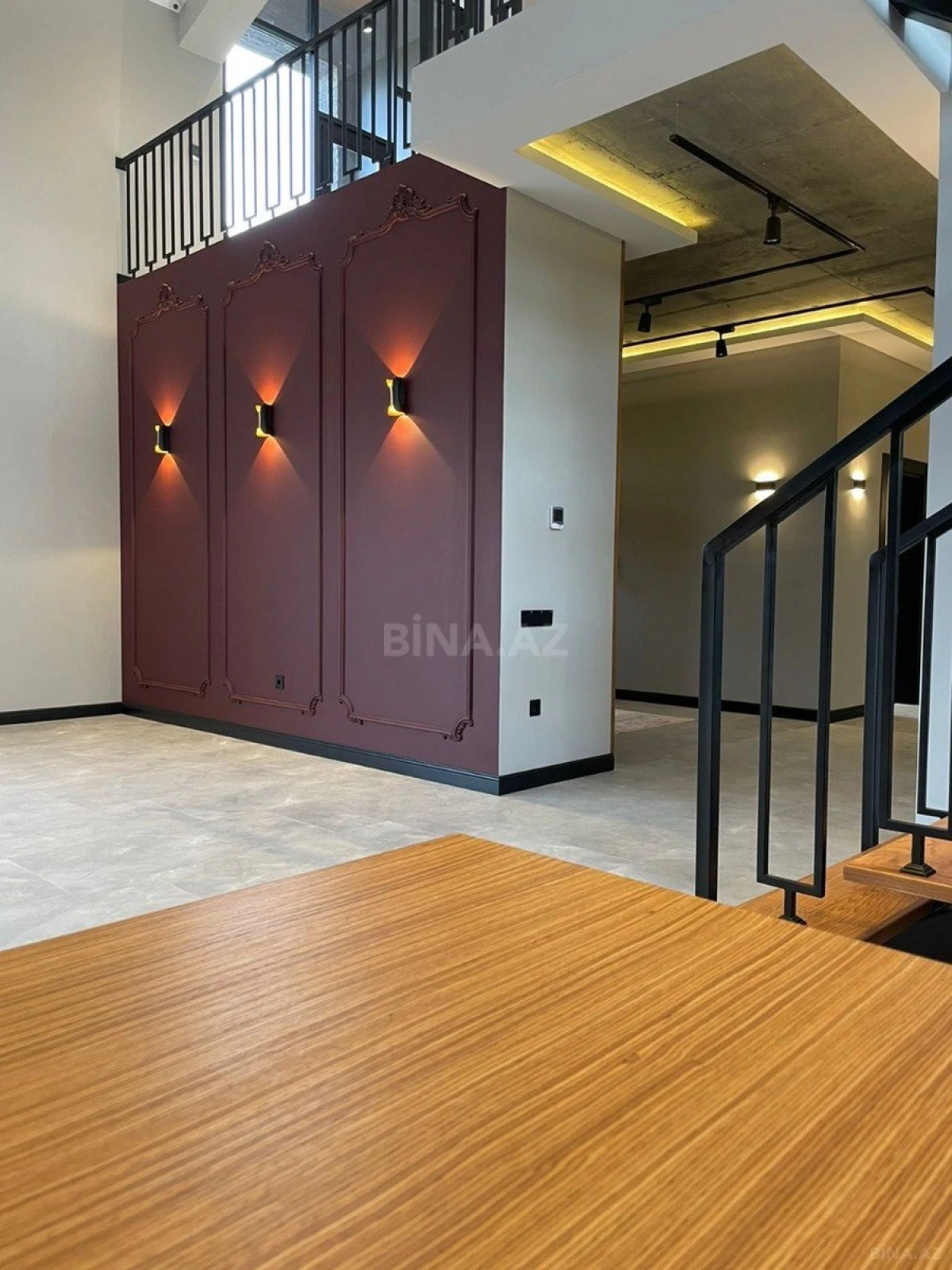 Satılır 6 otaqlı həyət evi 400 m²