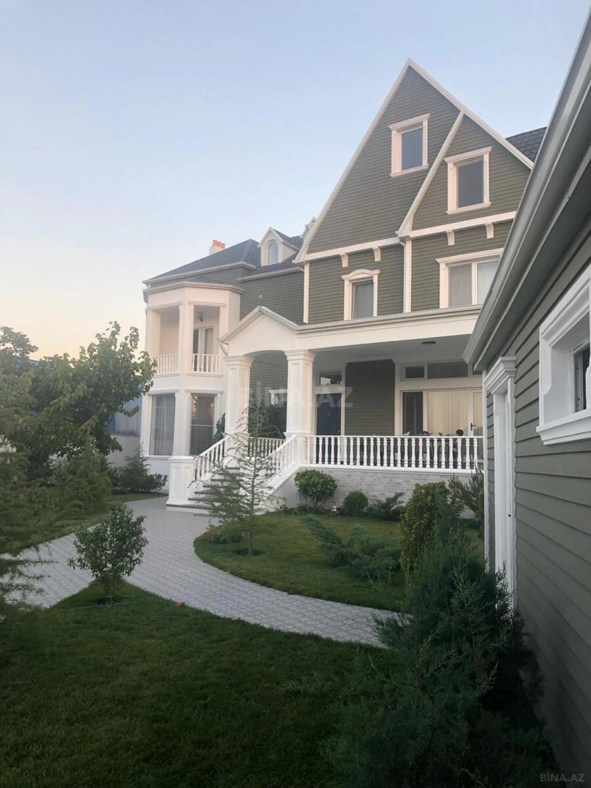 Satılır 6 otaqlı həyət evi 500 m²