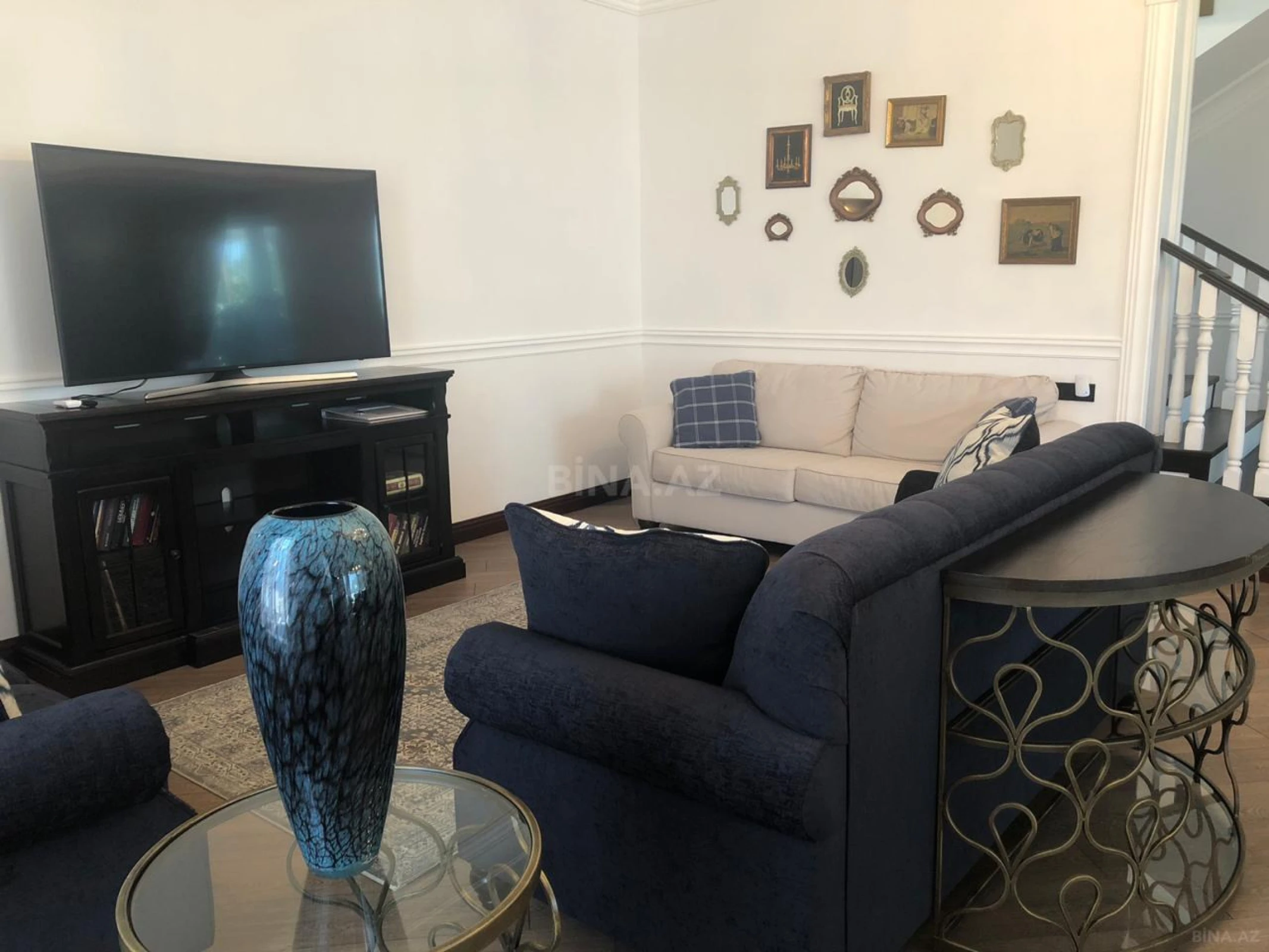 Satılır 6 otaqlı həyət evi 500 m²