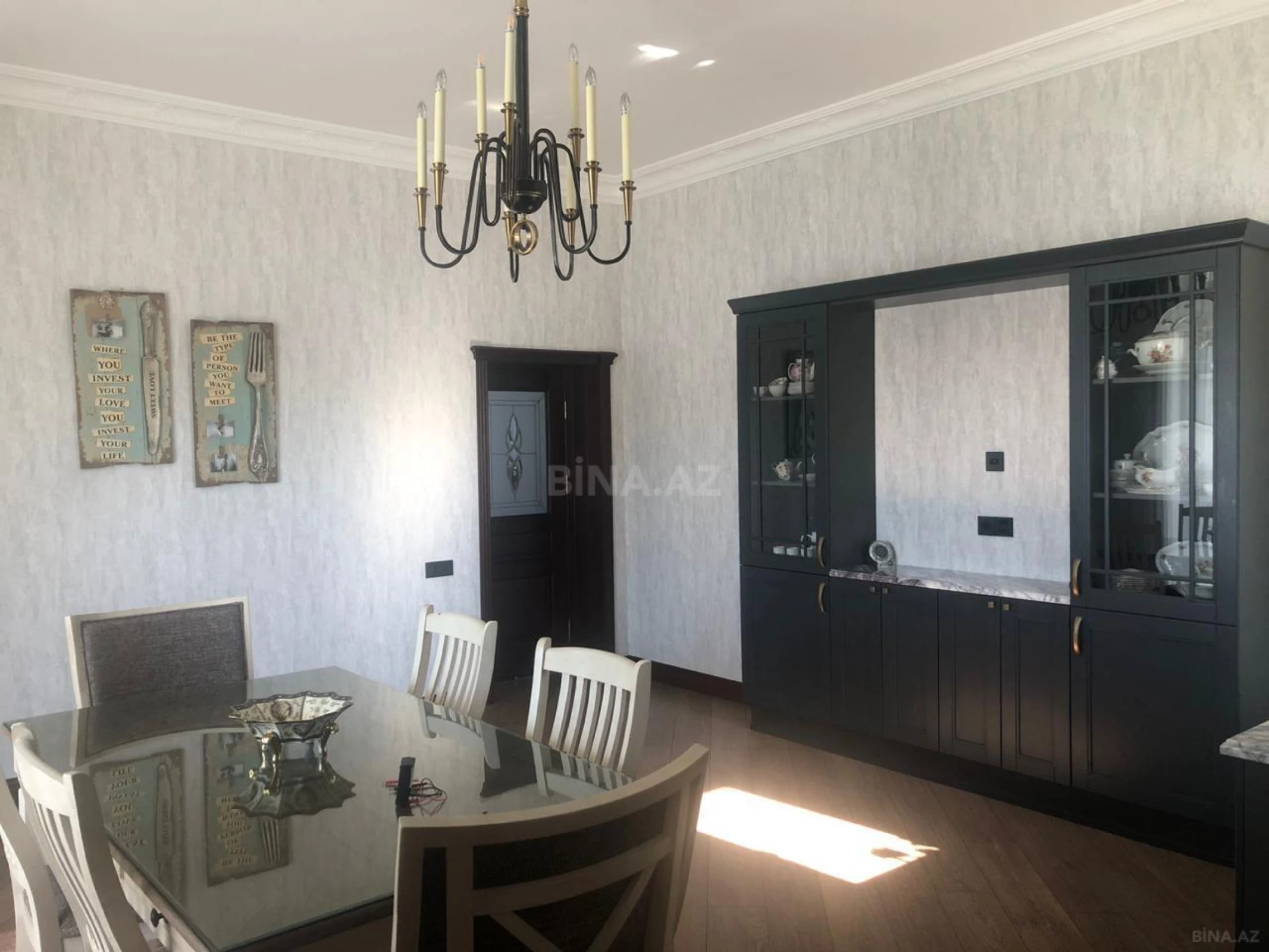 Satılır 6 otaqlı həyət evi 500 m²