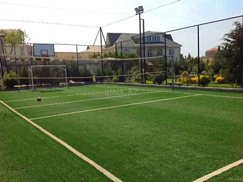Satılır həyət evi 600 m²