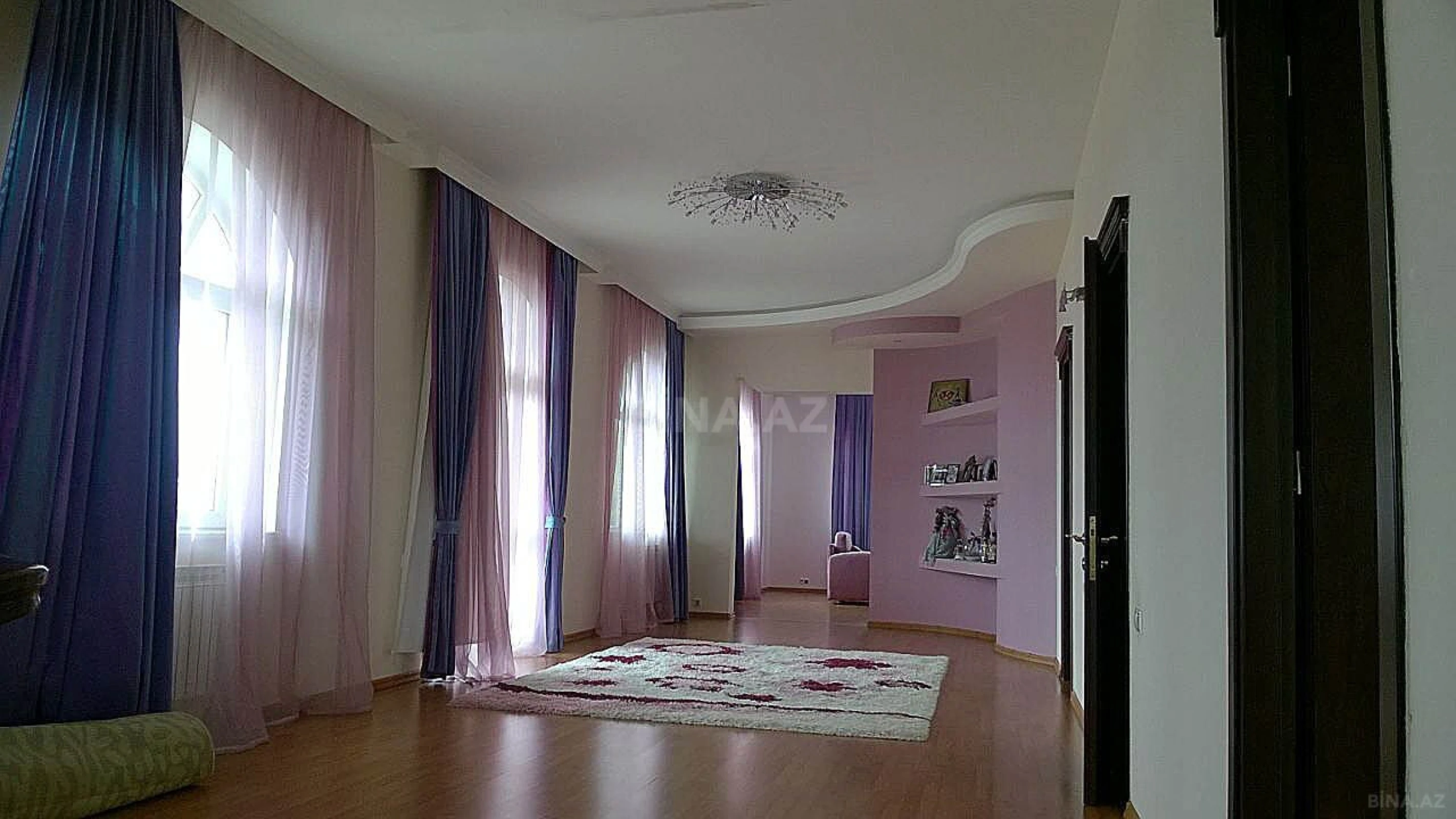 Satılır həyət evi 600 m²