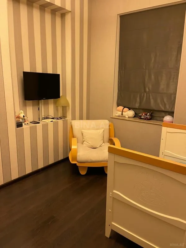 Kirayə verilir 5 otaqlı həyət evi 320 m²