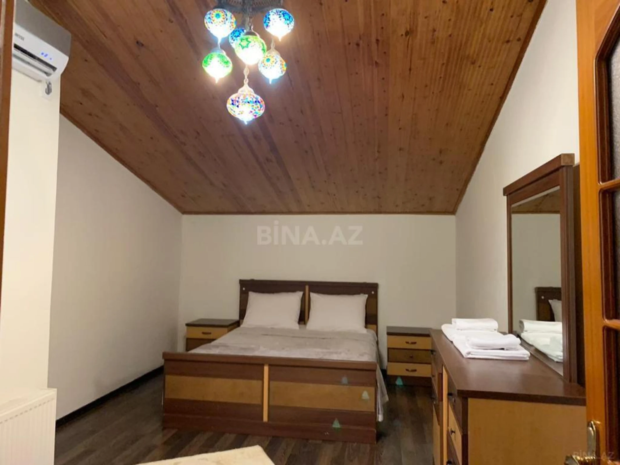 Kirayə verilir 5 otaqlı həyət evi 320 m²