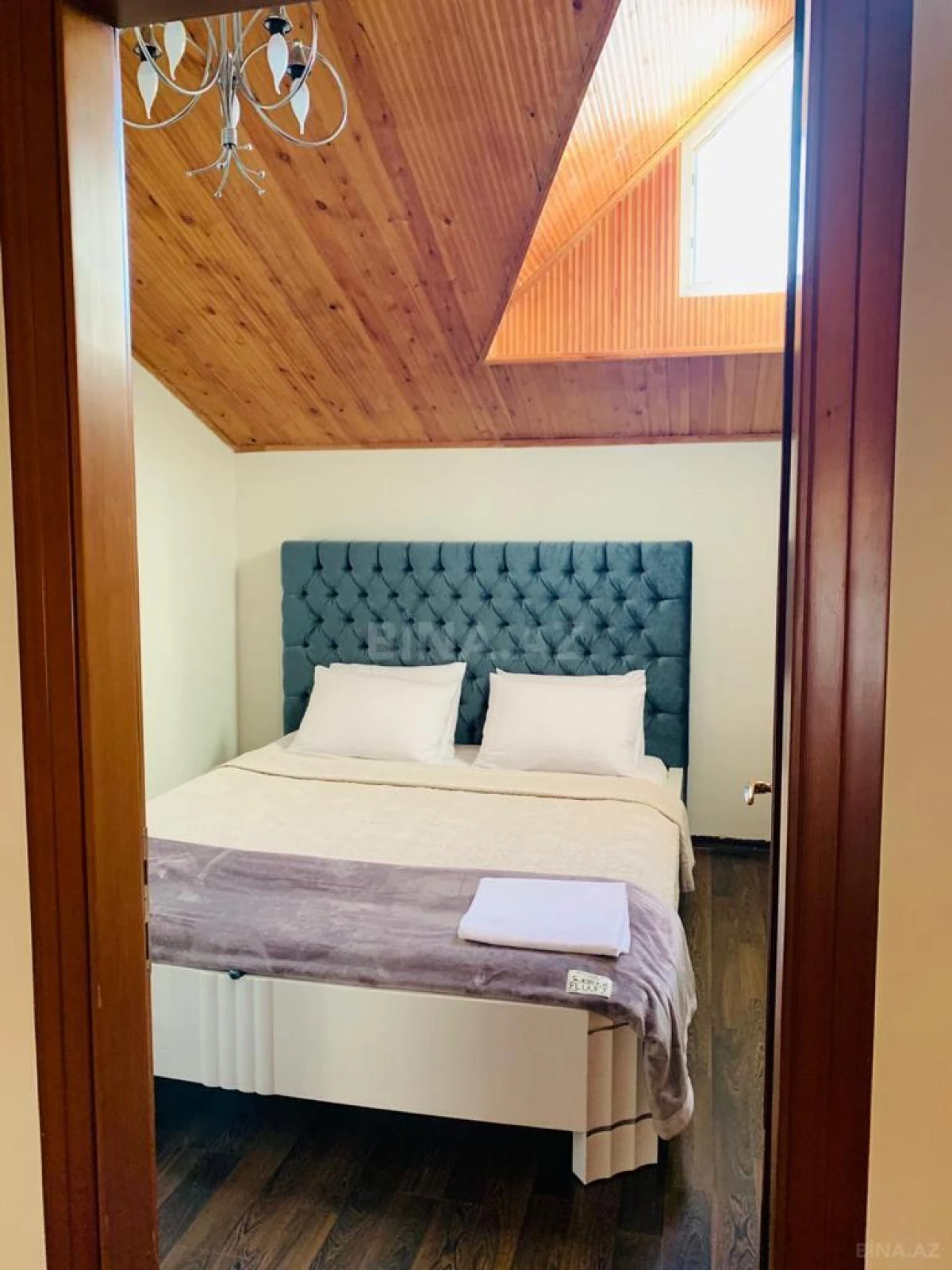 Kirayə verilir 5 otaqlı həyət evi 320 m²