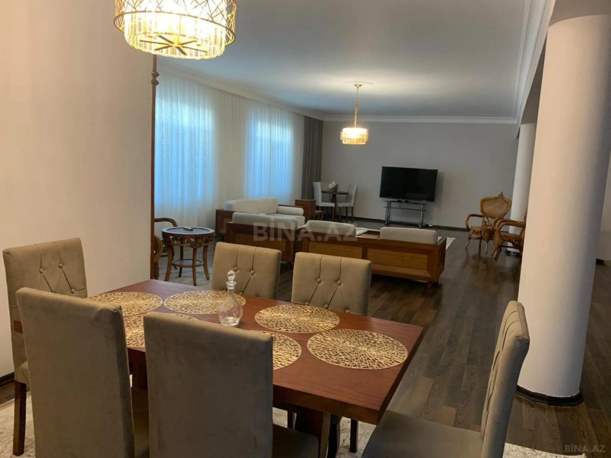 Kirayə verilir 5 otaqlı həyət evi 320 m²