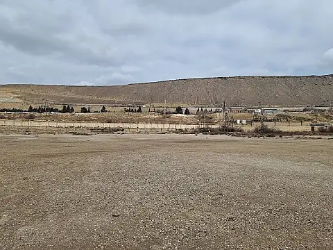 Satılır torpaq sahəsi 500 m²