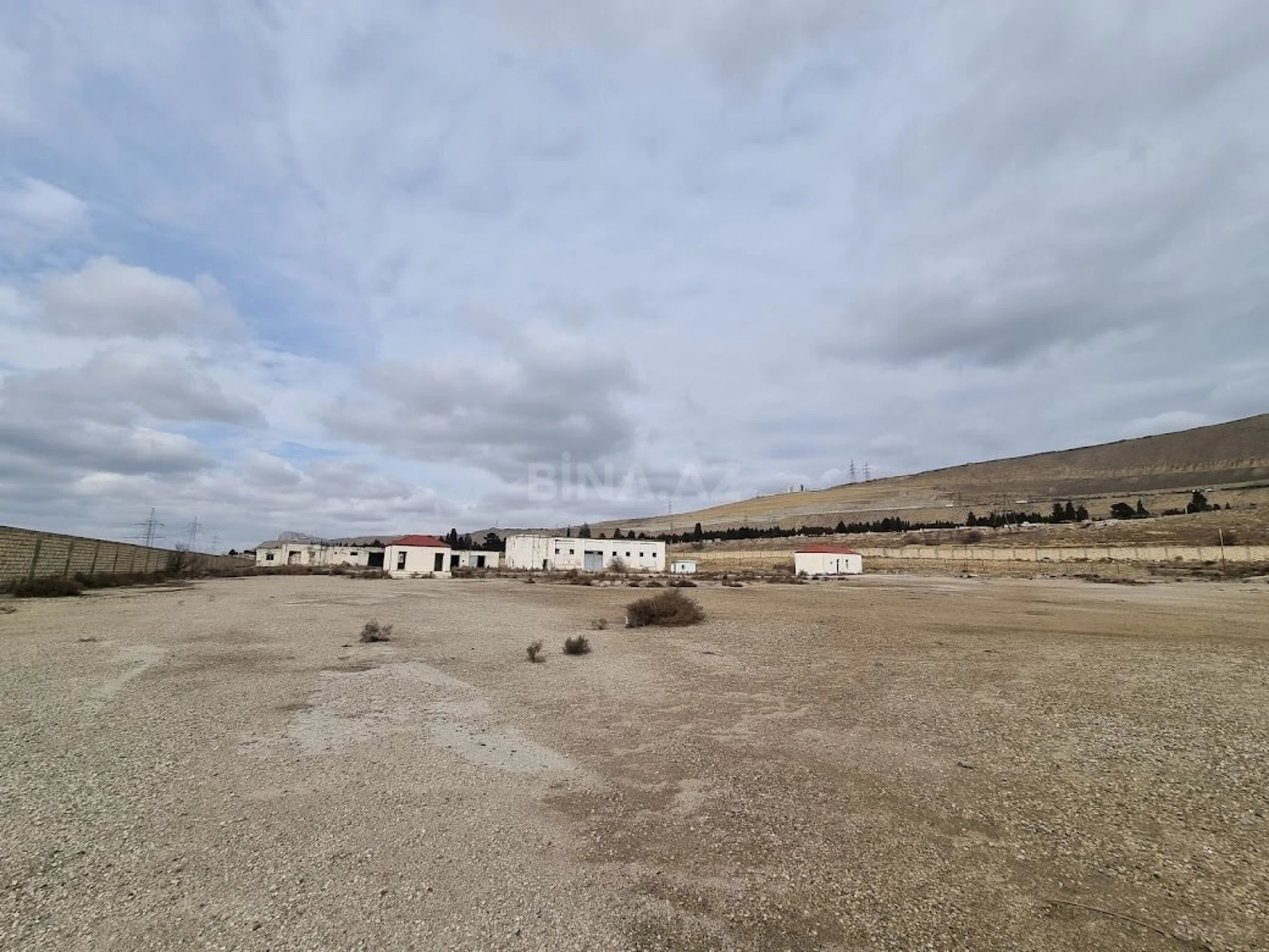 Satılır torpaq sahəsi 500 m²