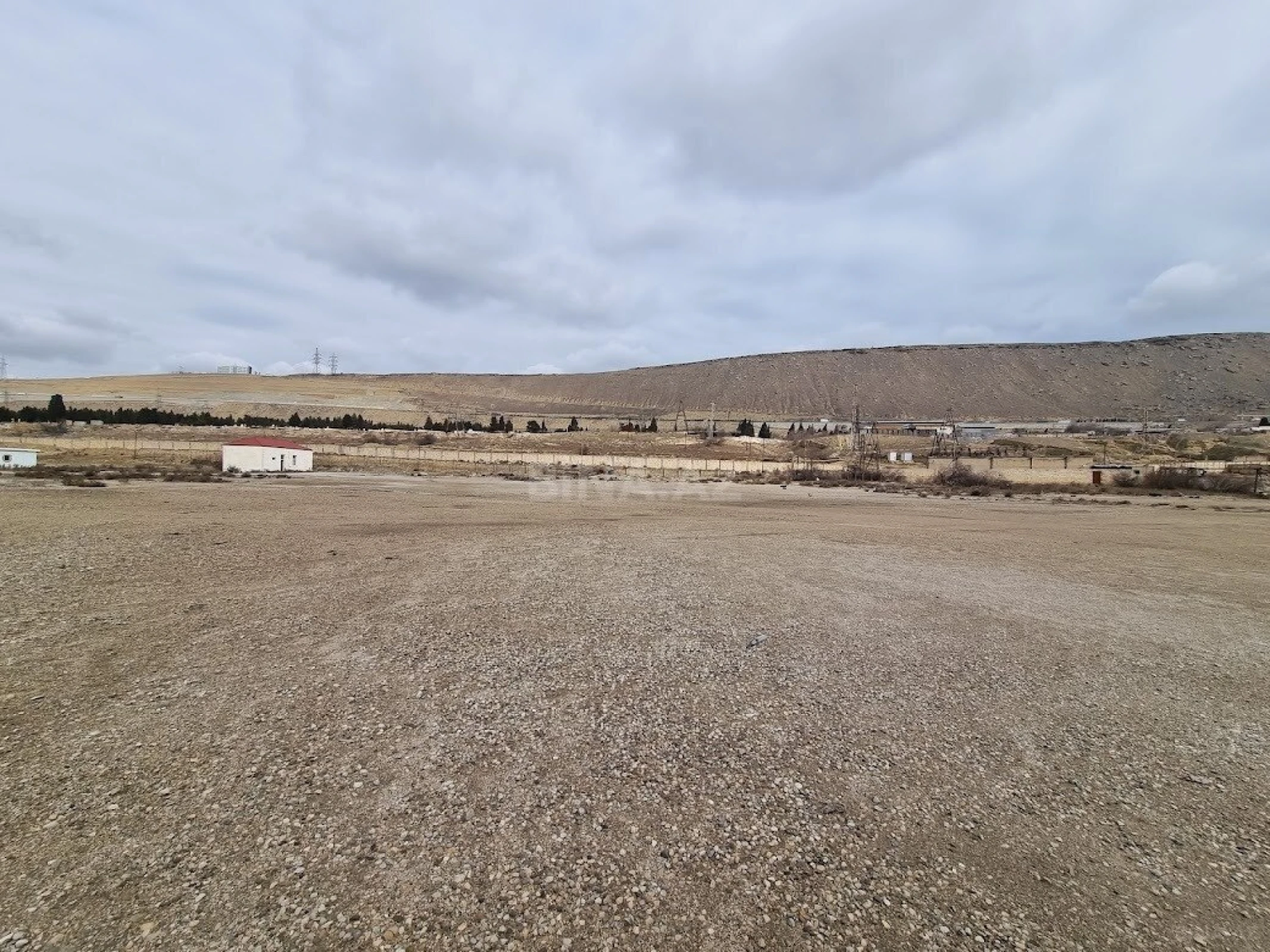 Satılır torpaq sahəsi 500 m²