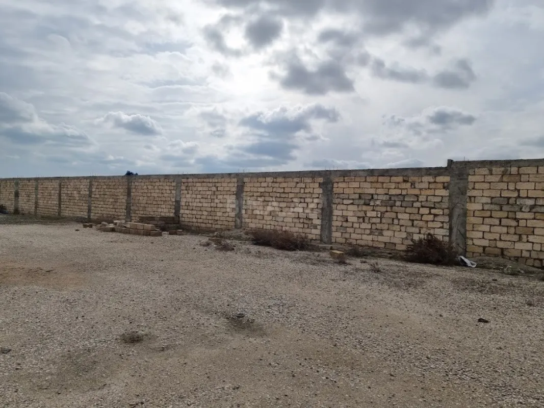 Satılır torpaq sahəsi 500 m²