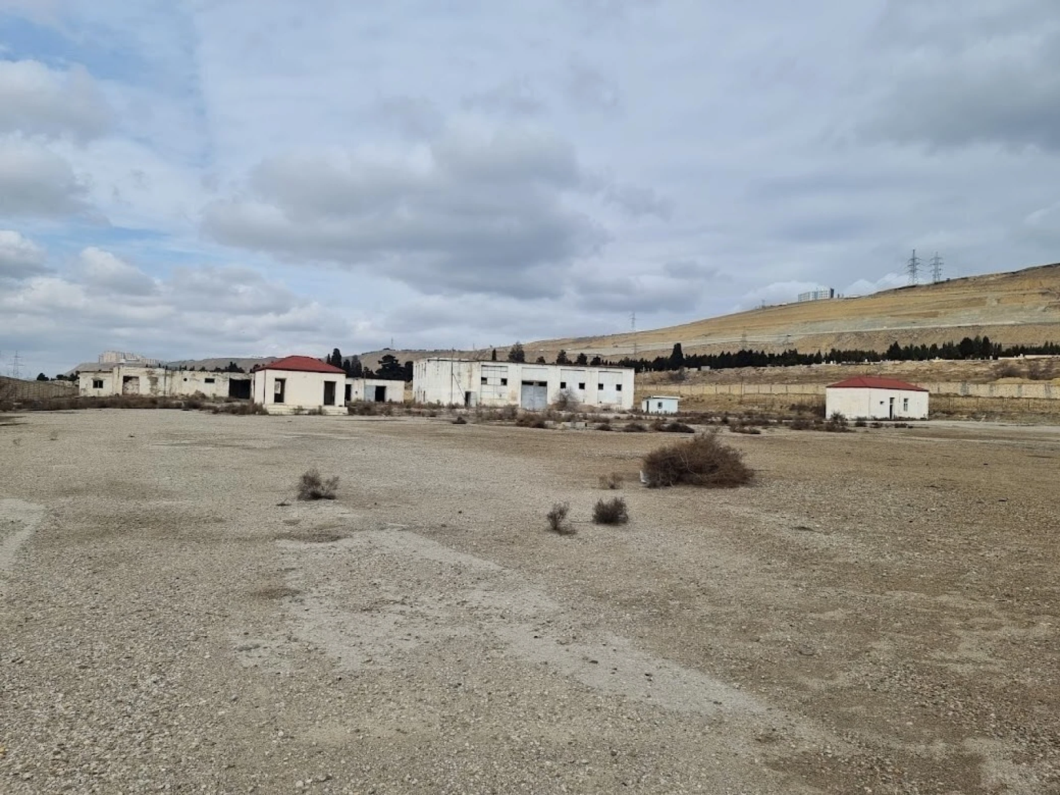 Satılır torpaq sahəsi 500 m²