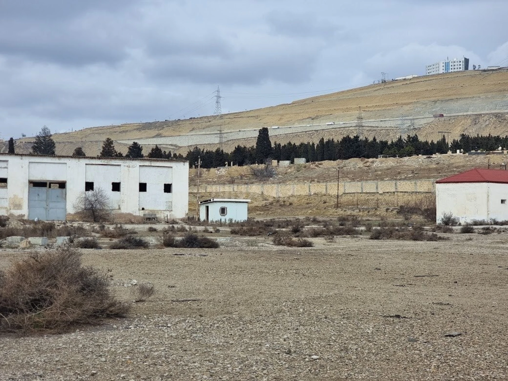 Satılır torpaq sahəsi 500 m²