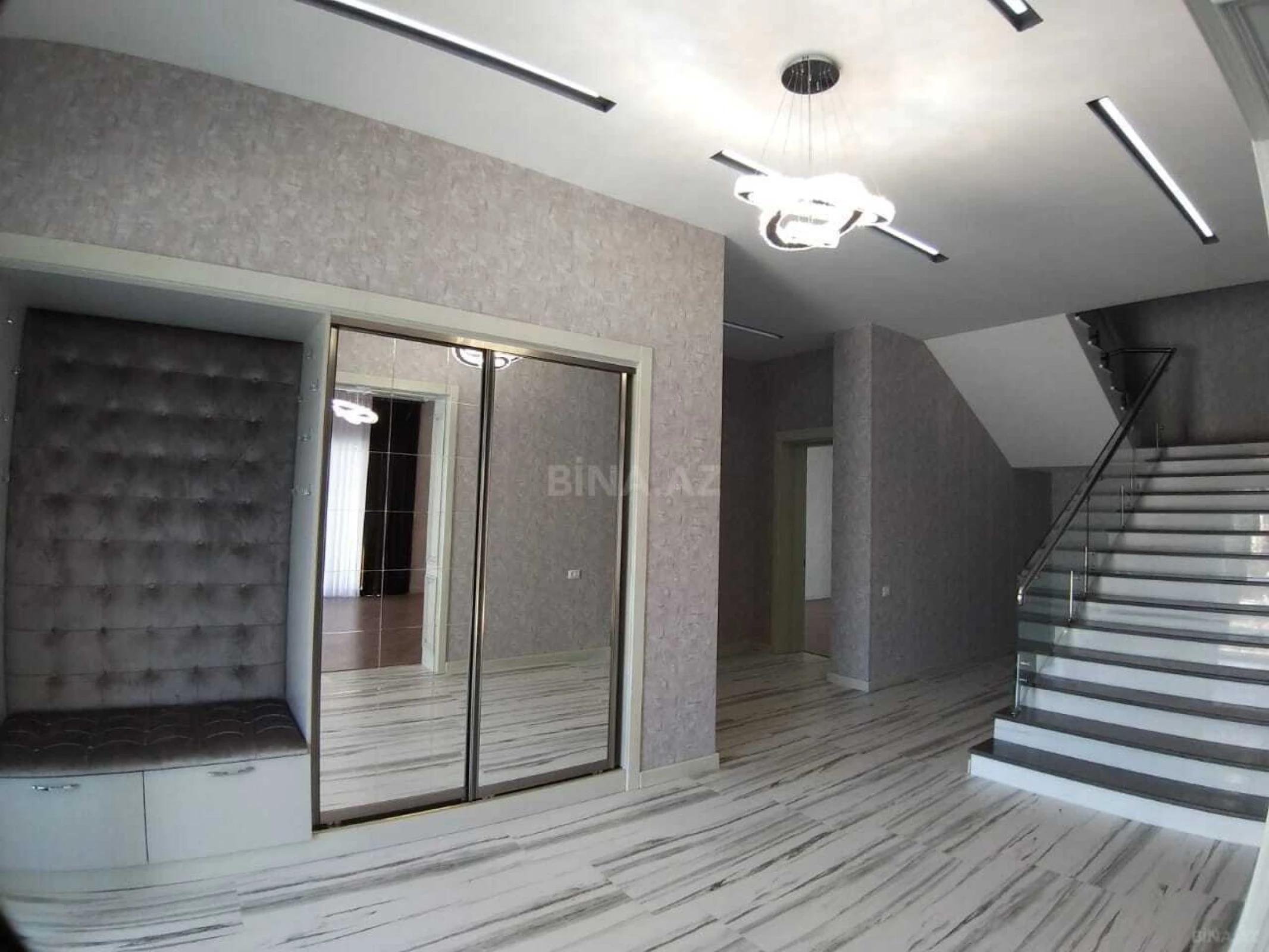 Satılır həyət evi 500 m²