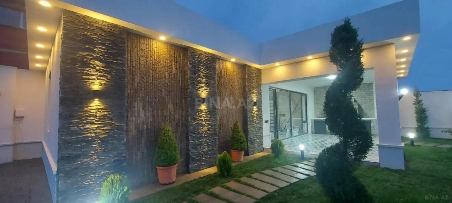 Satılır həyət evi 500 m²