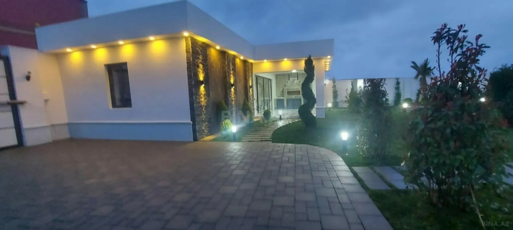 Satılır həyət evi 500 m²