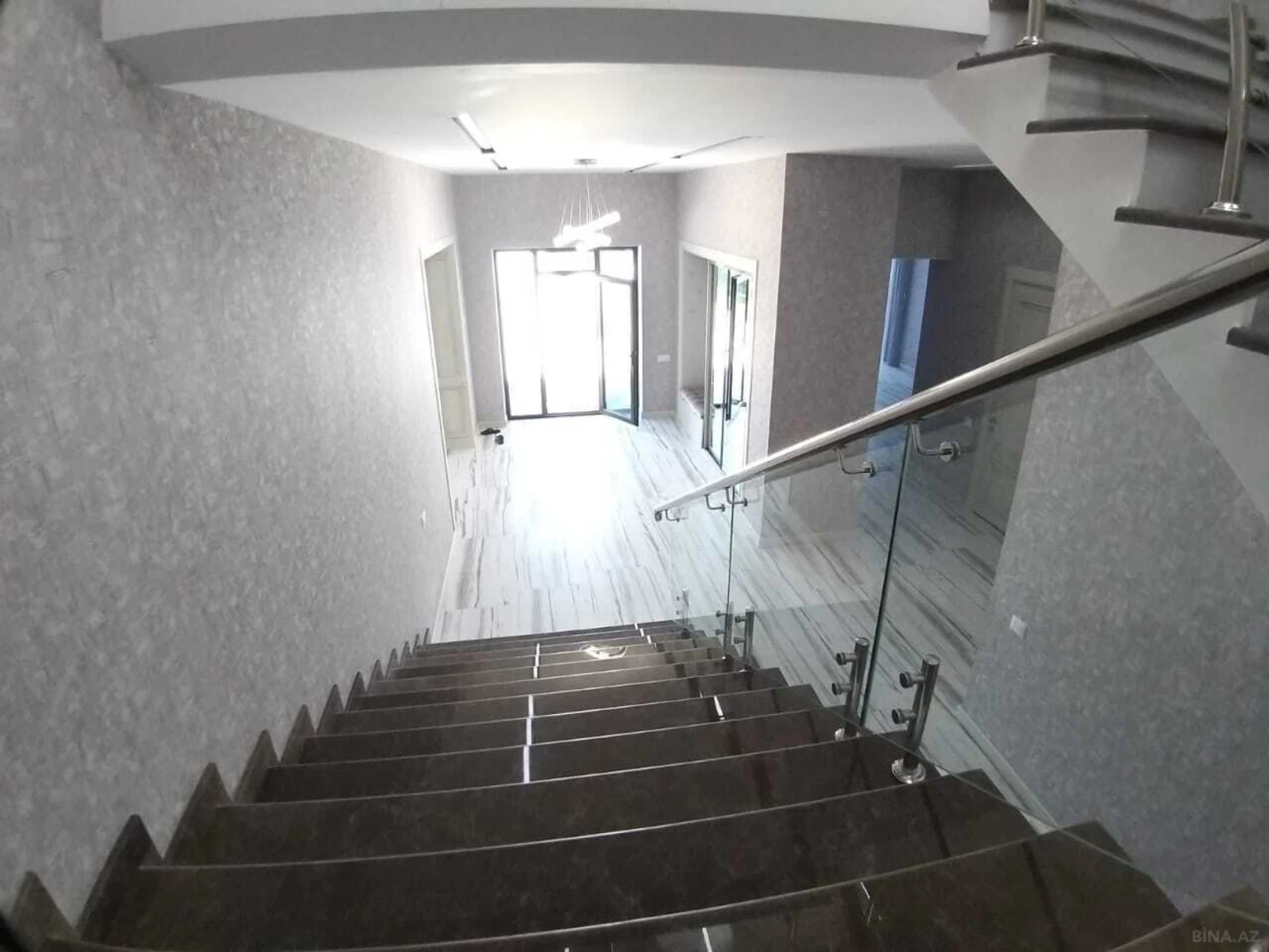 Satılır həyət evi 500 m²