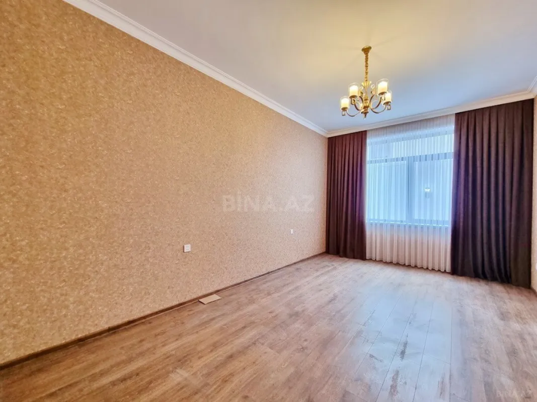 Satılır həyət evi 400 m²