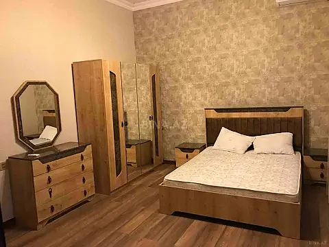 Kirayə verilir 4 otaqlı həyət evi 170 m²