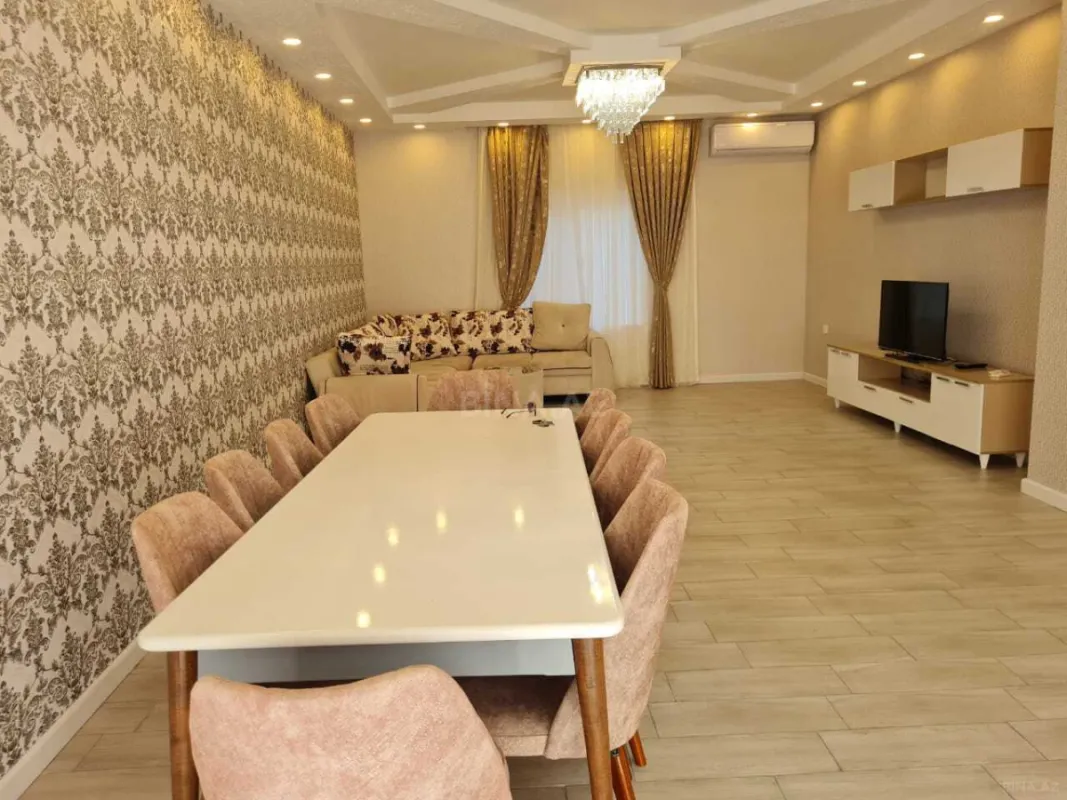 Kirayə verilir 6 otaqlı həyət evi 280 m²