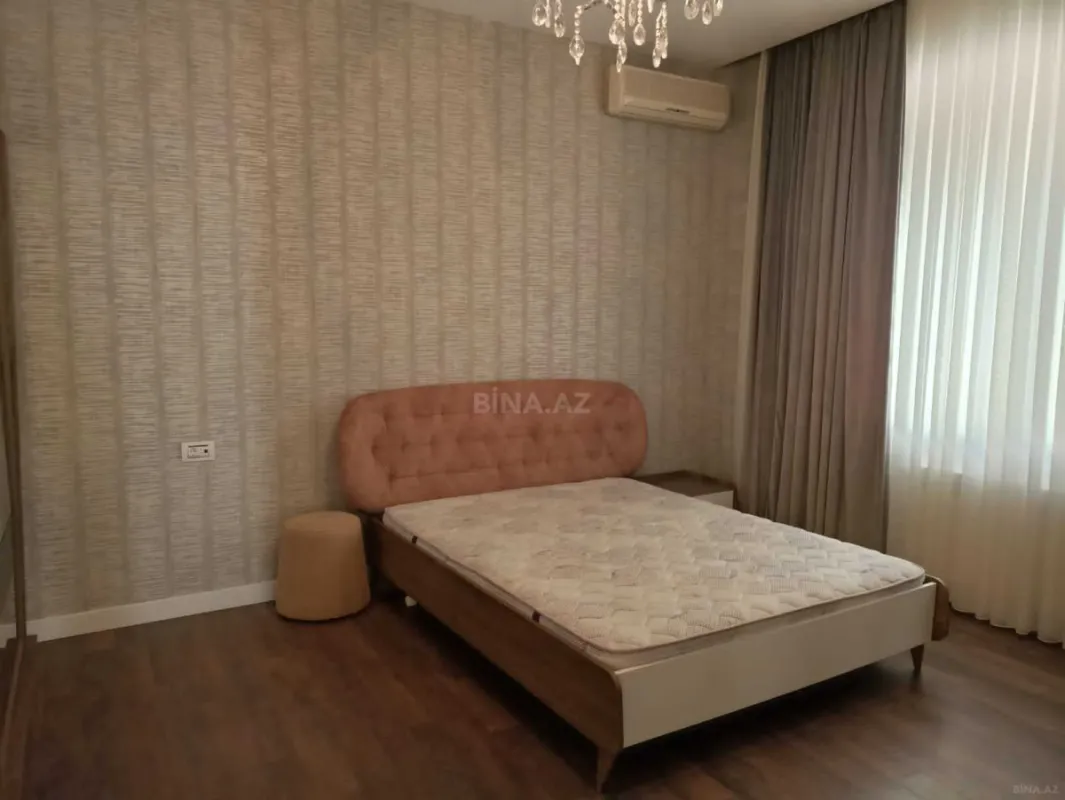Kirayə verilir 6 otaqlı həyət evi 420 m²