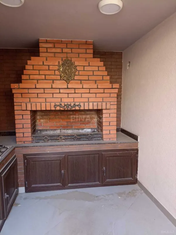 Kirayə verilir 6 otaqlı həyət evi 420 m²