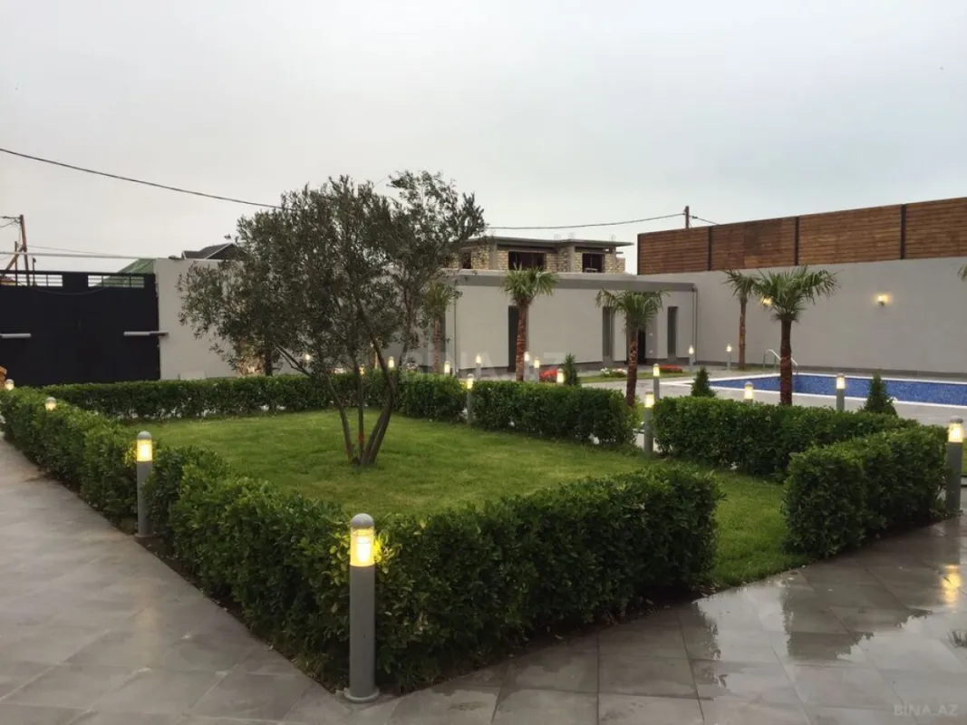 Kirayə verilir 6 otaqlı həyət evi 420 m²