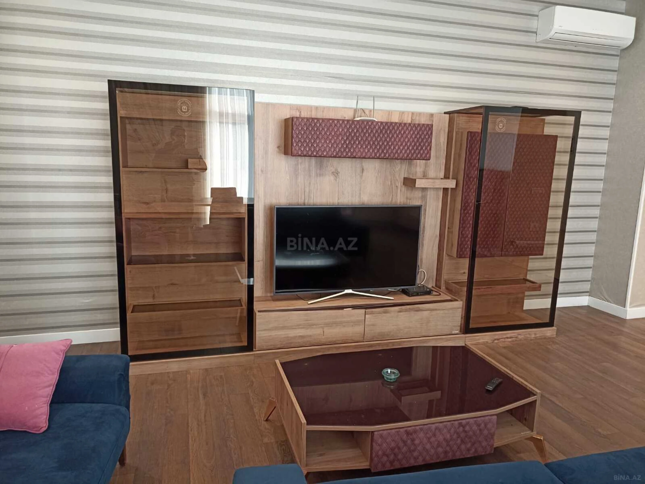 Kirayə verilir 6 otaqlı həyət evi 420 m²