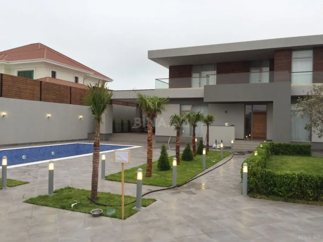 Kirayə verilir 6 otaqlı həyət evi 420 m²