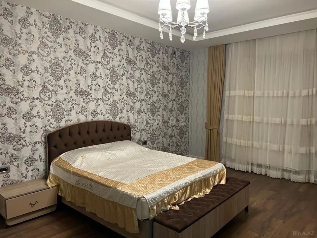 Kirayə verilir 7 otaqlı həyət evi 350 m²