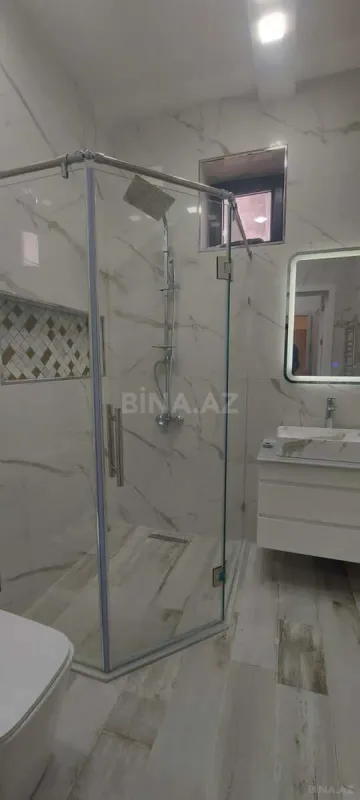 Satılır həyət evi 200 m²