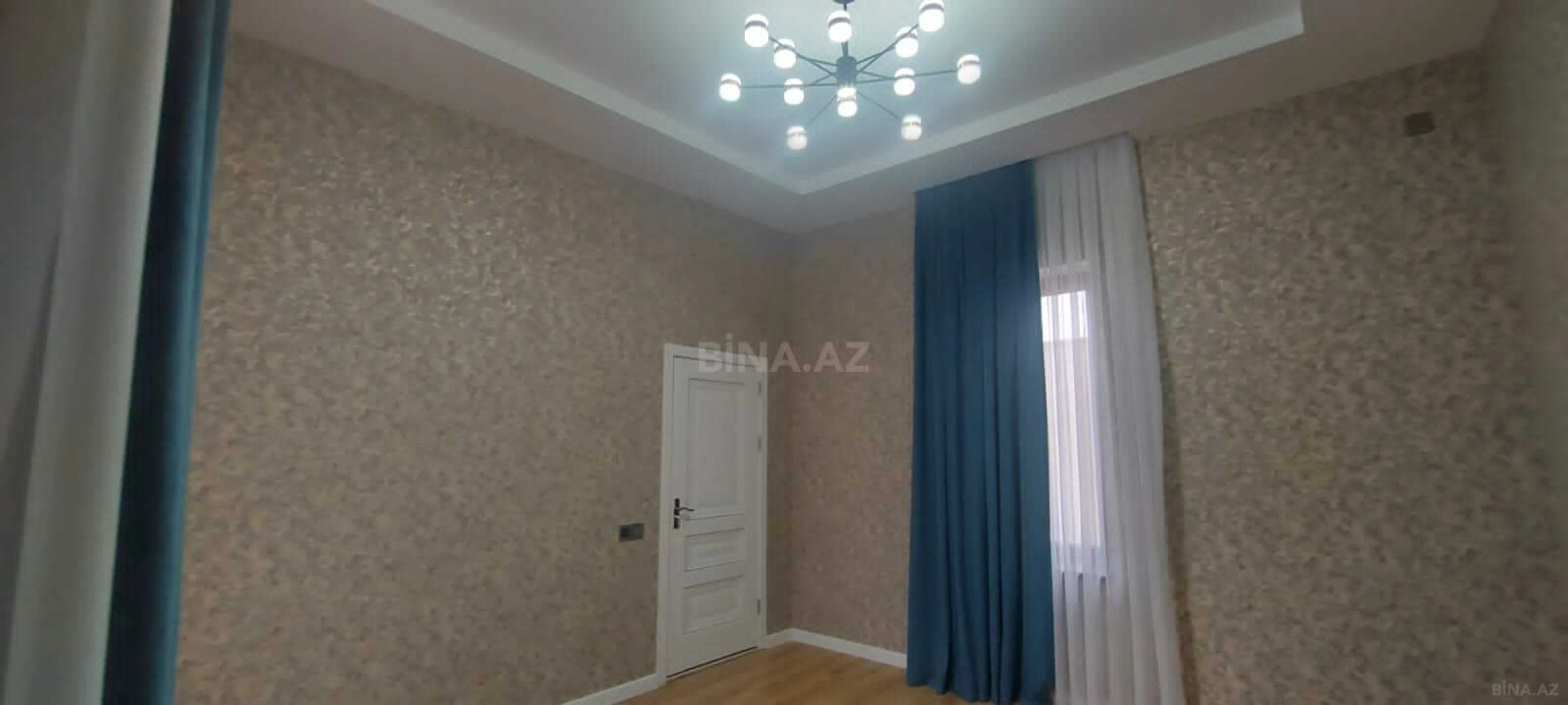 Satılır həyət evi 200 m²
