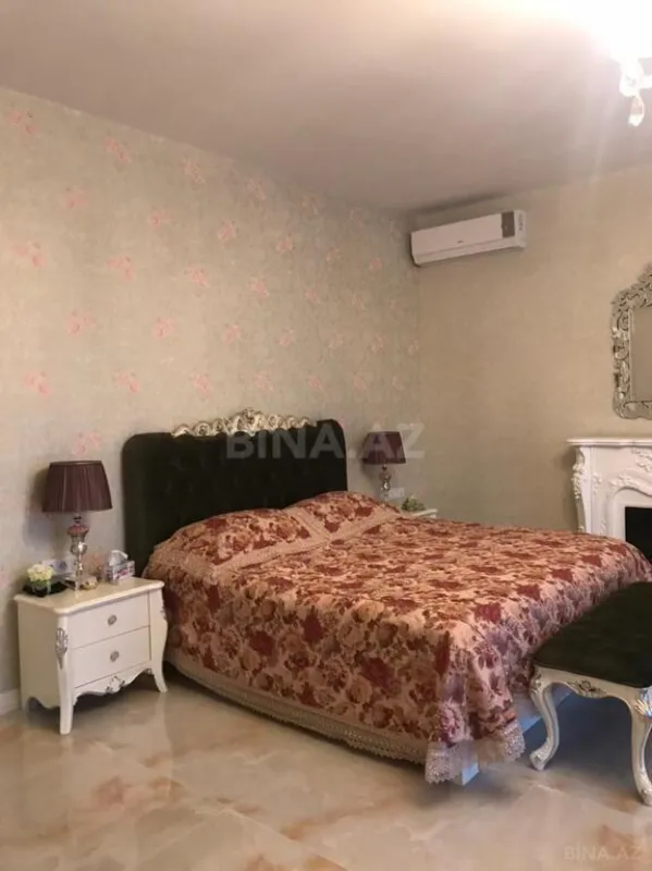 Kirayə verilir 5 otaqlı həyət evi 450 m²