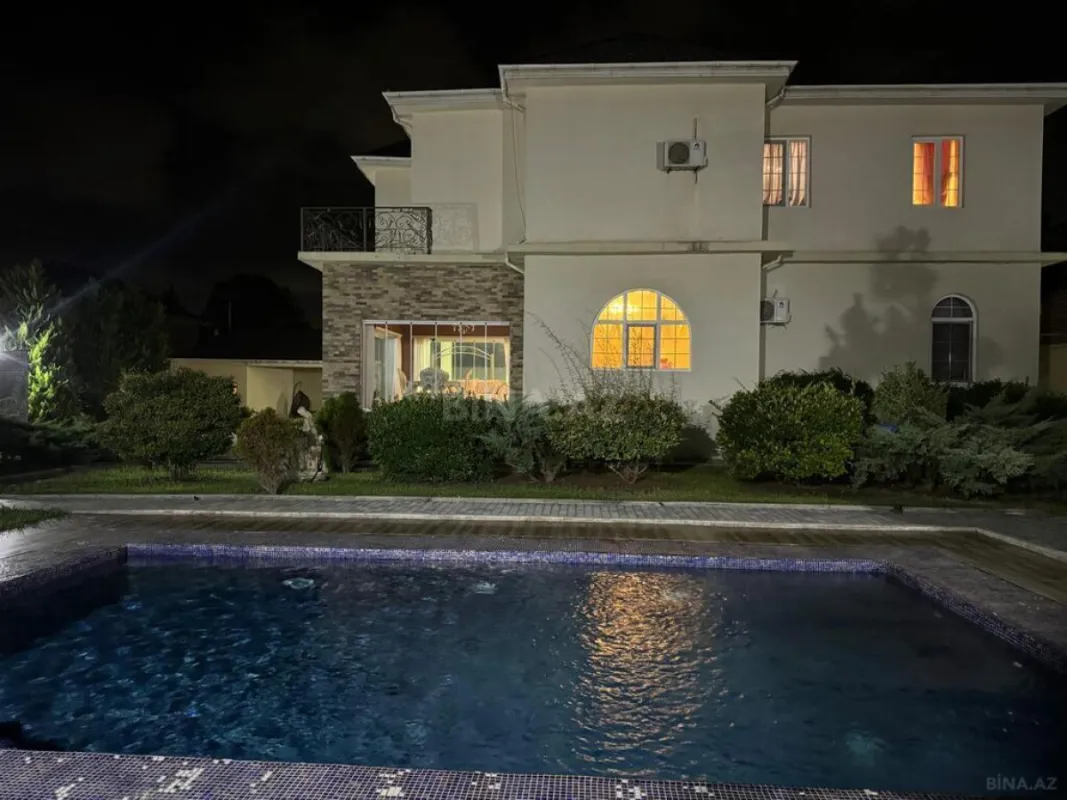 Kirayə verilir 5 otaqlı həyət evi 450 m²