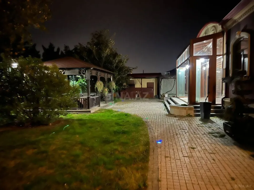 Kirayə verilir 7 otaqlı həyət evi 380 m²