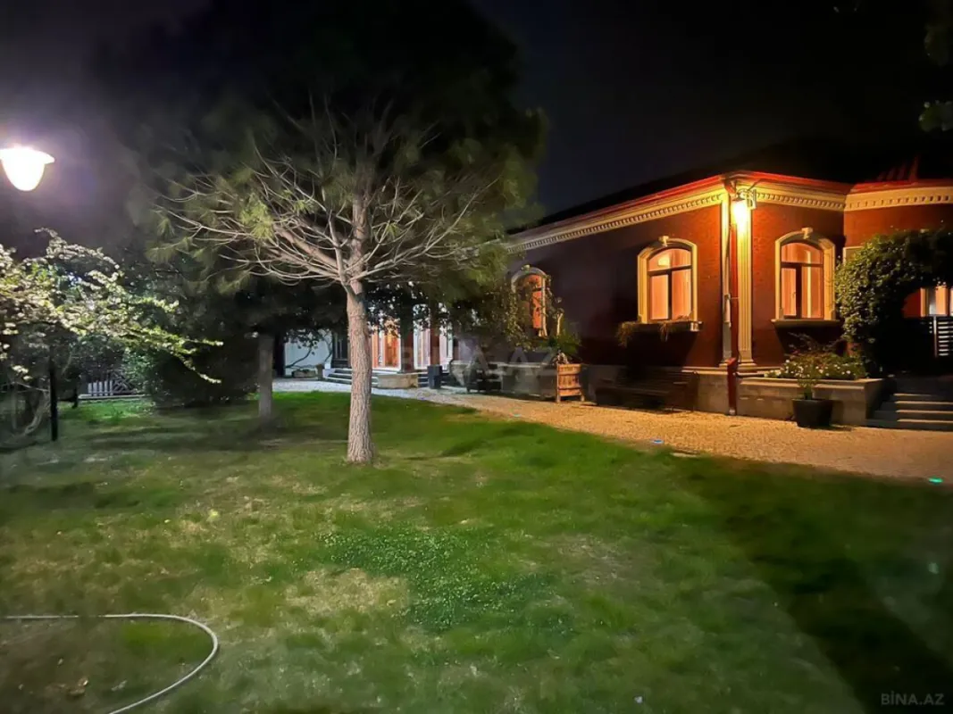 Kirayə verilir 7 otaqlı həyət evi 380 m²