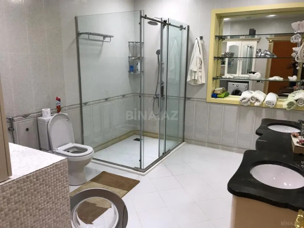 Kirayə verilir 7 otaqlı həyət evi 380 m²