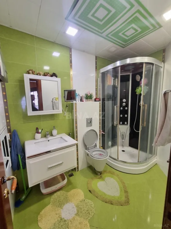 Satılır 4 otaqlı mənzil 170 m²