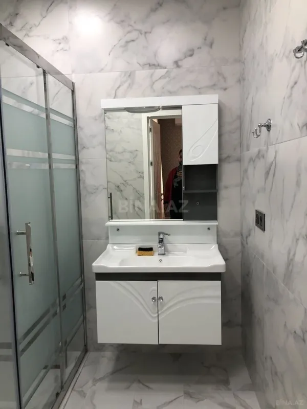 Kirayə verilir 4 otaqlı həyət evi 200 m²