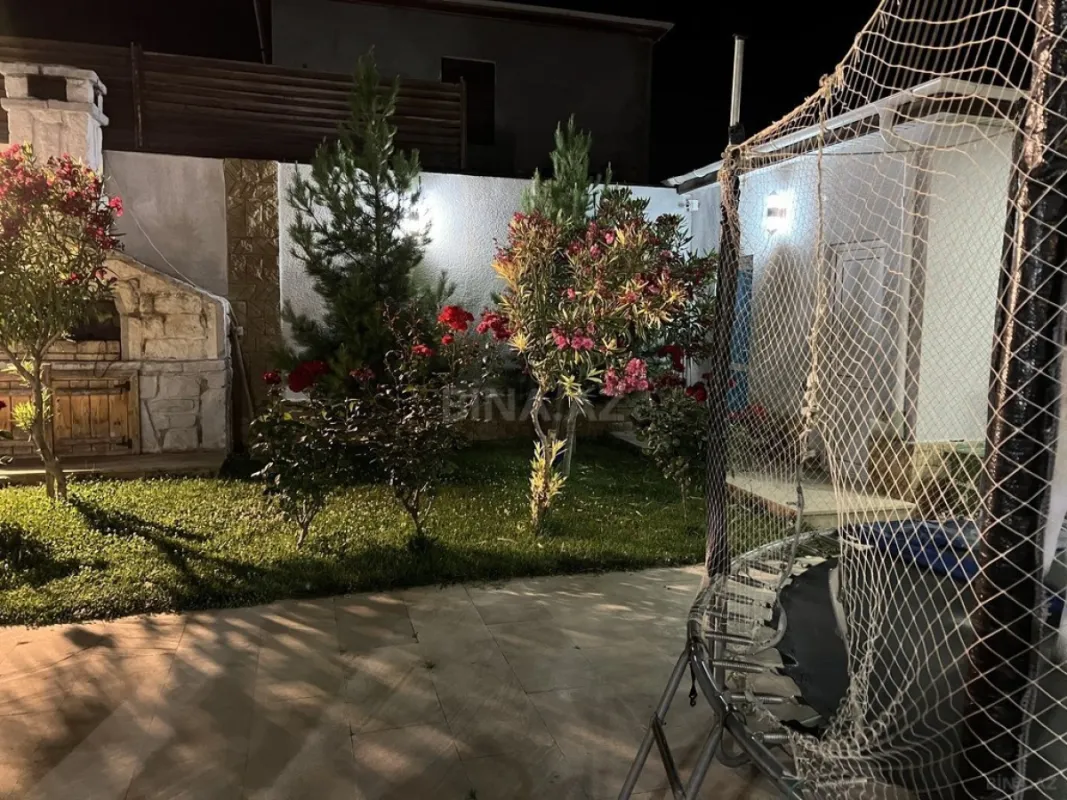 Kirayə verilir 4 otaqlı həyət evi 200 m²