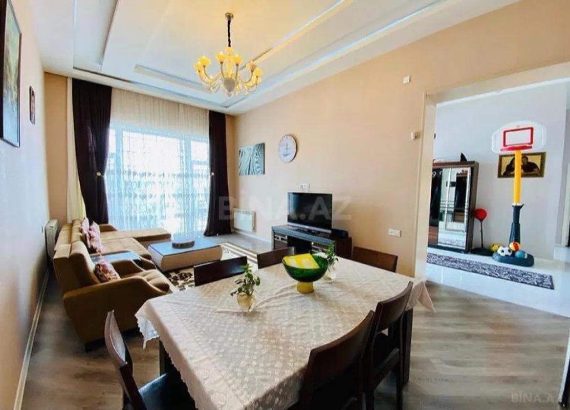 Kirayə verilir 4 otaqlı həyət evi 200 m²