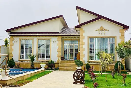 Kirayə verilir 4 otaqlı həyət evi 200 m²