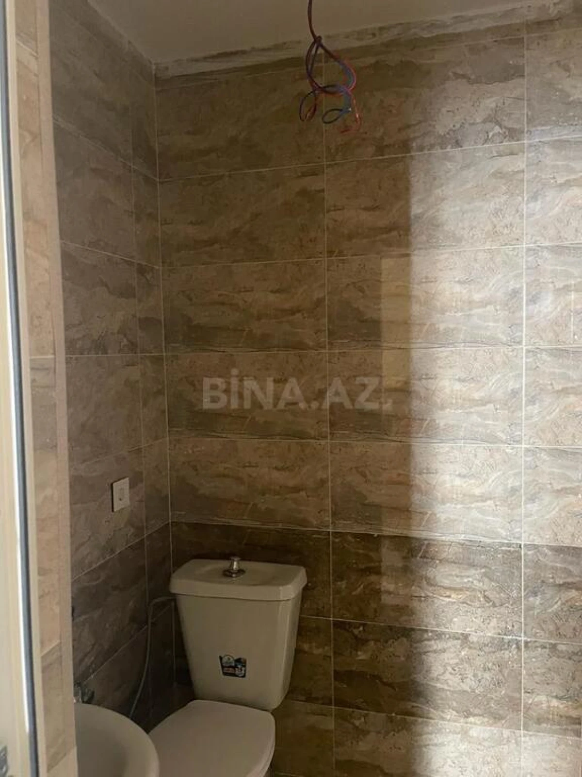 Satılır obyekt 115 m²