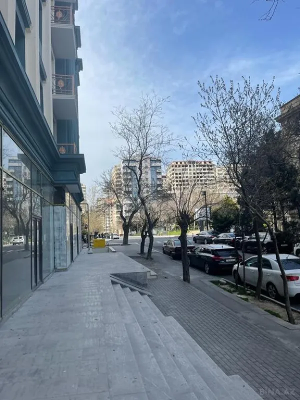 Satılır obyekt 115 m²