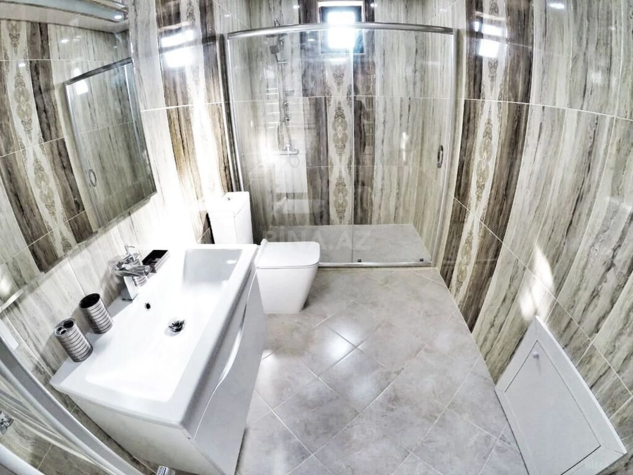 Kirayə verilir 5 otaqlı həyət evi 220 m²