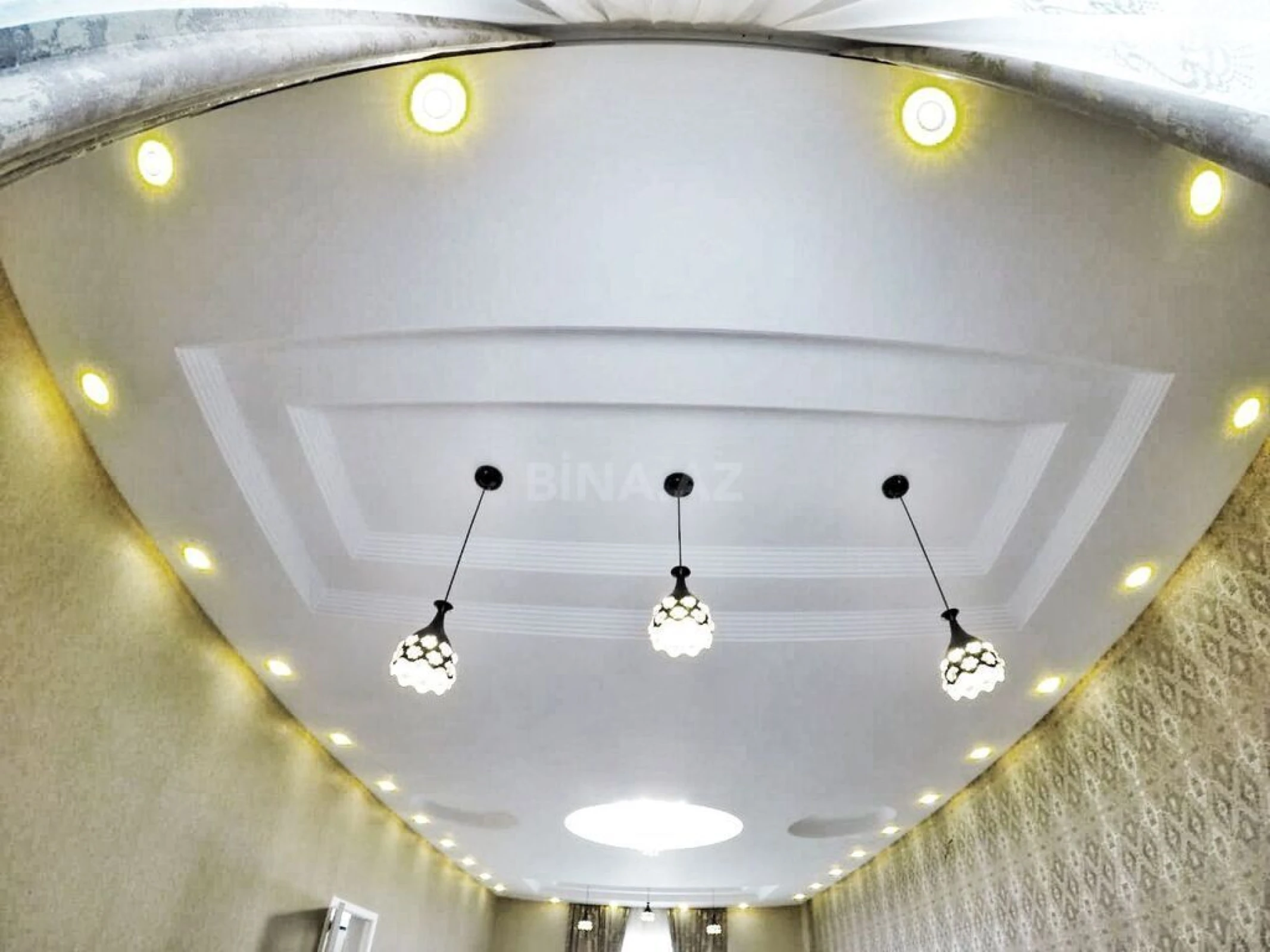 Kirayə verilir 5 otaqlı həyət evi 220 m²