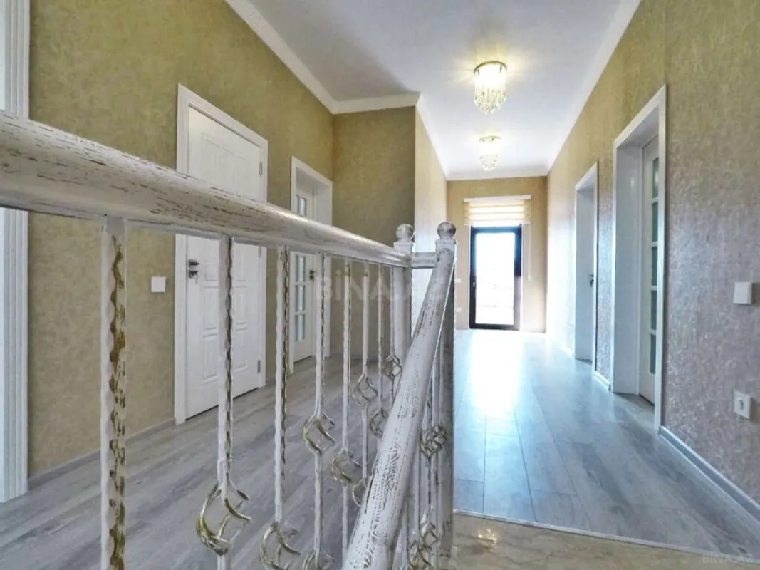 Kirayə verilir 5 otaqlı həyət evi 220 m²