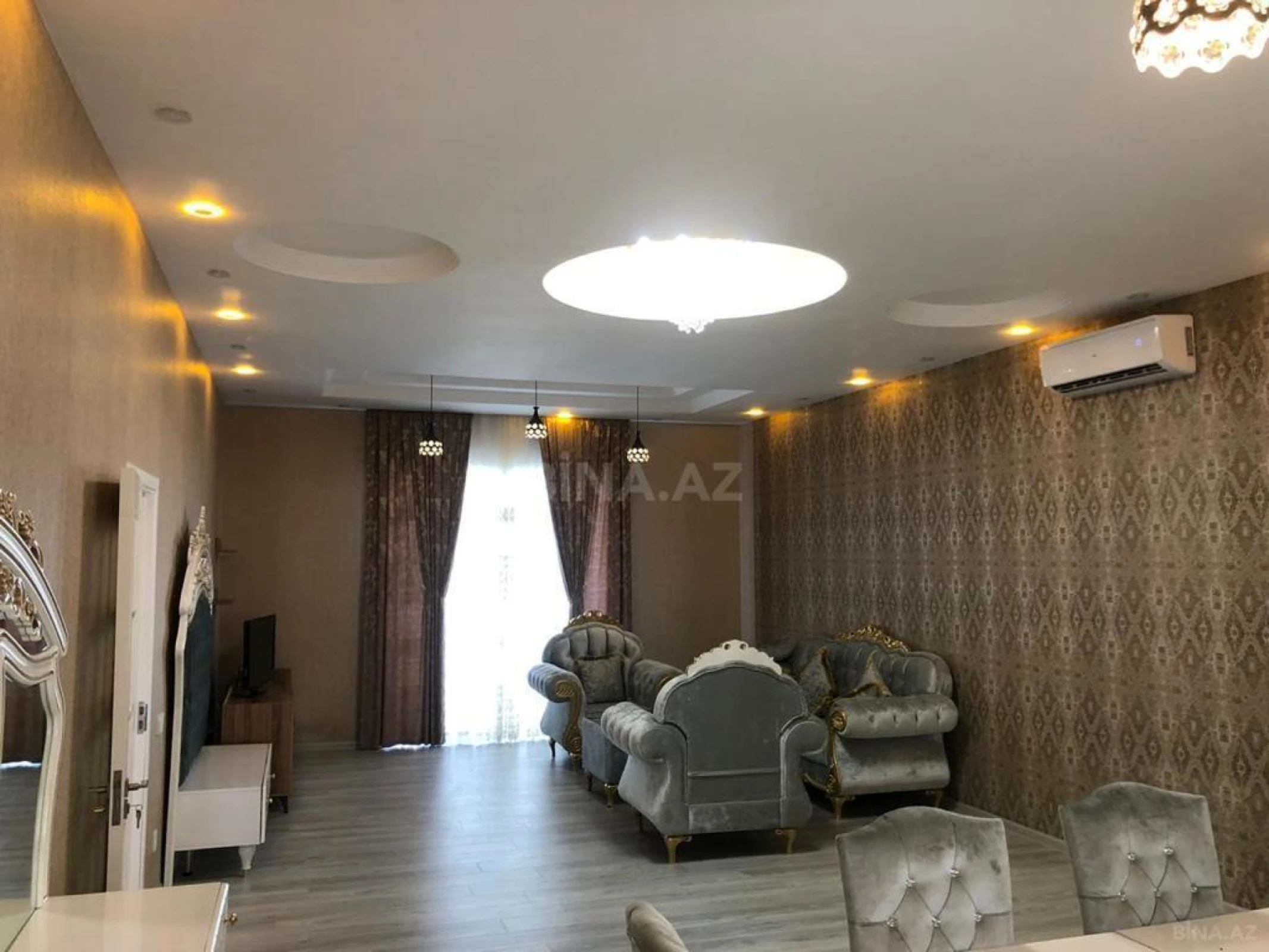 Kirayə verilir 5 otaqlı həyət evi 220 m²