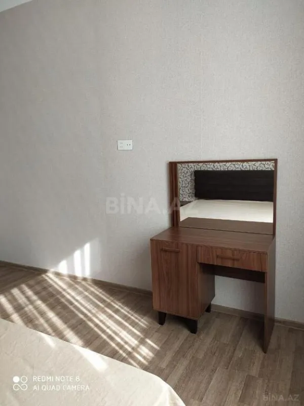 Kirayə verilir 4 otaqlı həyət evi 200 m²